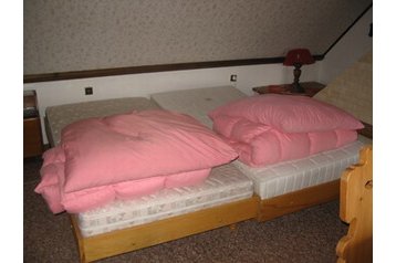 Vasaras māja Machov 3